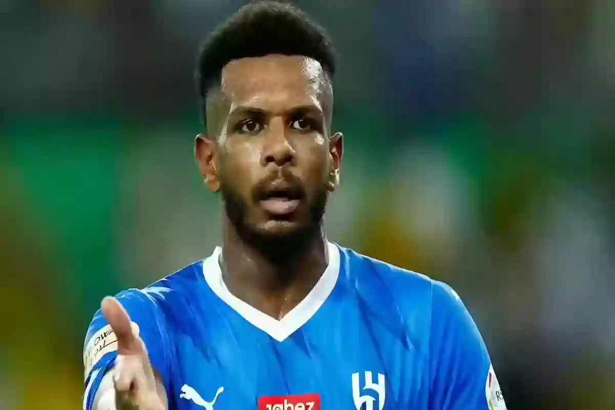 جماهير الهلال تطلق صافرات استهجان ضد البليهي.. واللاعب يرد بتصرف غير متوقع