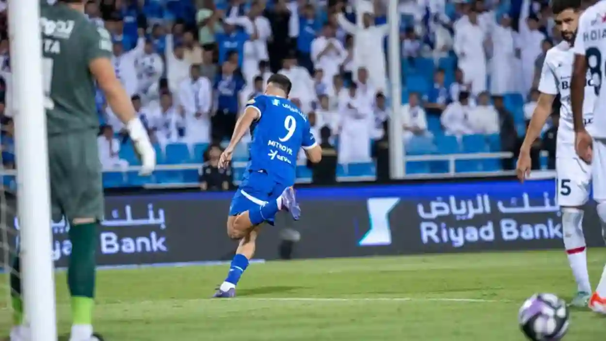 القرار النهائي في يد خيسوس.. ميتروفيتش جاهز لمباراة الهلال وضمك!