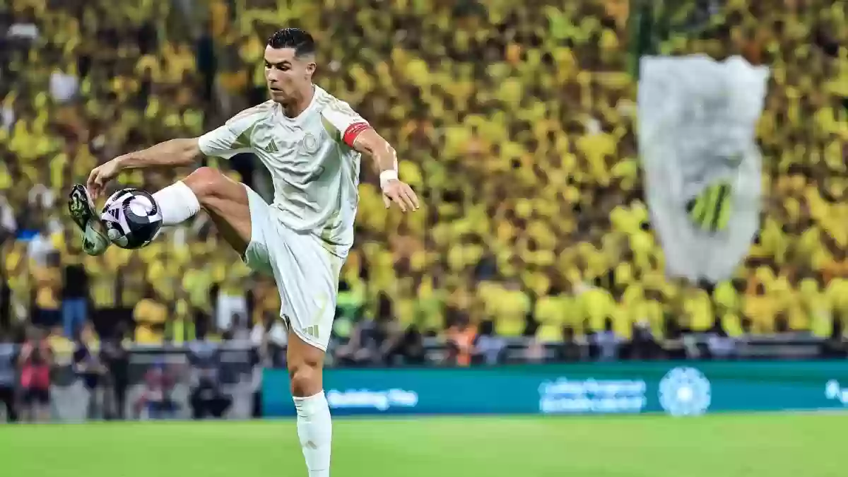 كلاسيكو مشتعل.. بنزيما يسجل هدفه الأول ضد النصر ورونالدو يرفض الاستسلام